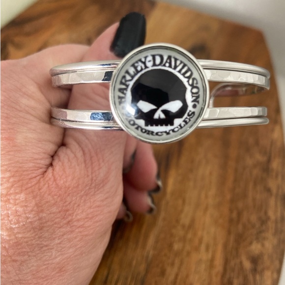 Harley-Davidson Snap Jewelry Cuff Bracelet - Picture 5 of 9